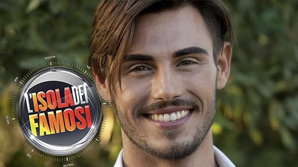 Isola dei Famosi: Francesco Monte lascia l'isola