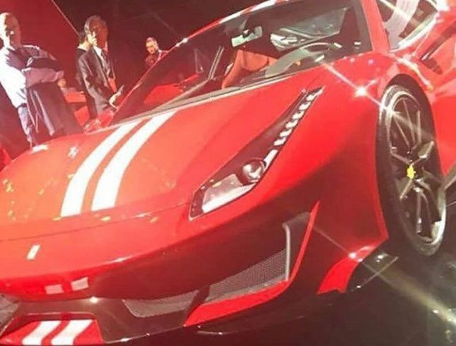 Ferrari 488 GTO: i 4 requisiti di chi potrà comprarla