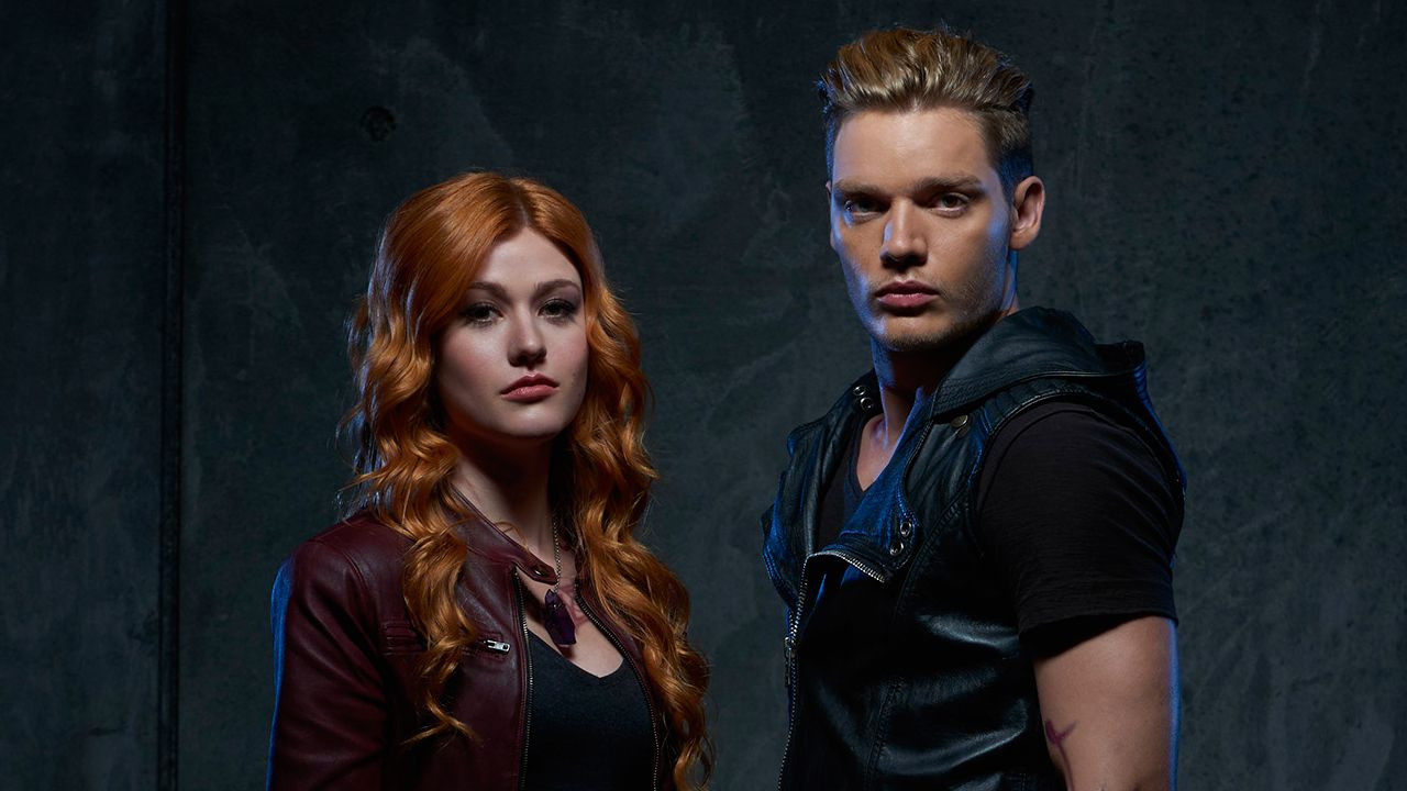 Shadowhunters 3: sneak peek della 3x01  con la Cerimonia delle Rune di Clary