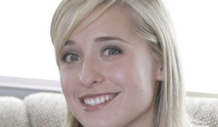 Allison Mack, la Chloe di Smalville, presto potrebbe finire in carcere