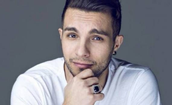 Marco Carta in ospedale, rassicura i fan