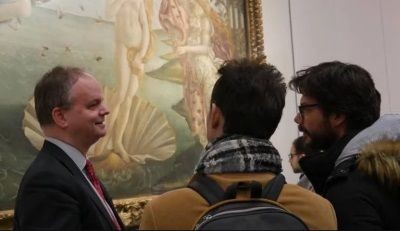 La Casa Di Carta: Berlino ed il Professore in visita agli Uffizi