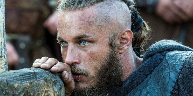 Raised by Wolves: Travis Fimmel sarà il protagonista della nuova serie di Ridley Scott