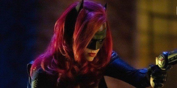 Batwoman: l'eroina in azione in un video rubato dal set (Foto e video)
