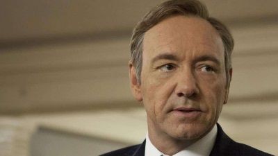 Kevin Spacey:  A sorpresa si esibisce in pubblico a Roma (video)