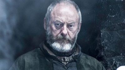Game of Thrones: Liam Cunningham manda a quel paese un fan di Salvini
