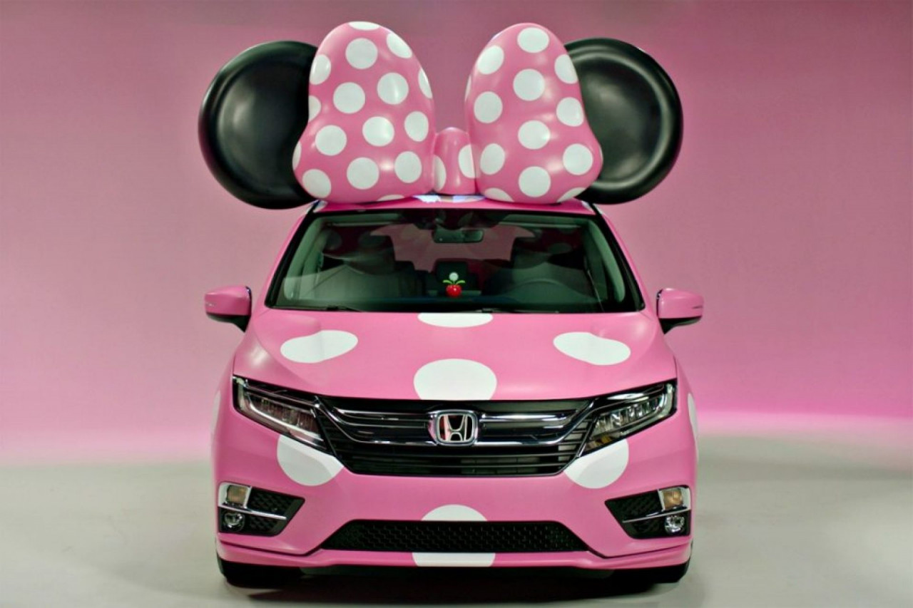 La Minnie Van è la monovolume dei cartoni animati